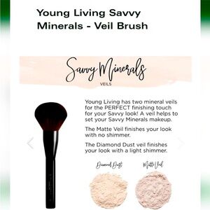 Young Living Essential Oils Savvy Minerals XL Veil Powder Brush NWT